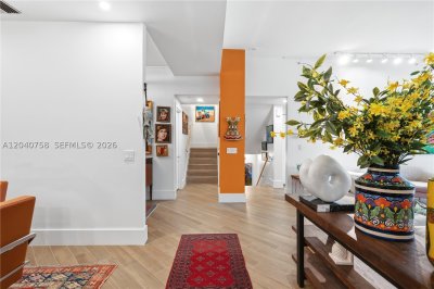 Comprar apartamento no Oceania 4 TH-4