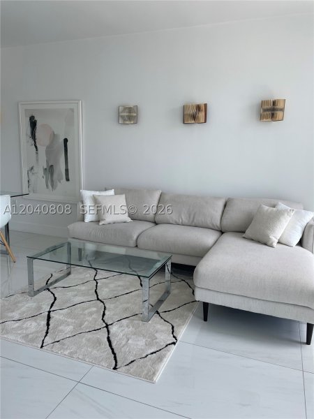 Apartment for rent at Vizcayne Everglades On The Bay 2005