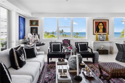Island House Apt #409