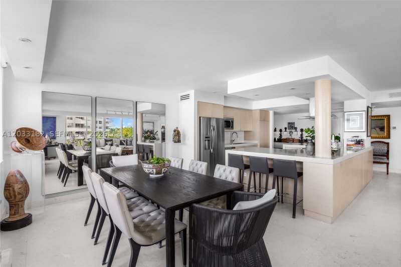 Condo for sale at Island House 409