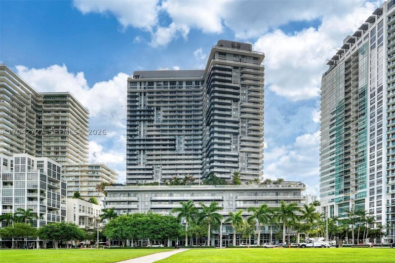 Apartment for rent at Hyde Midtown 2502