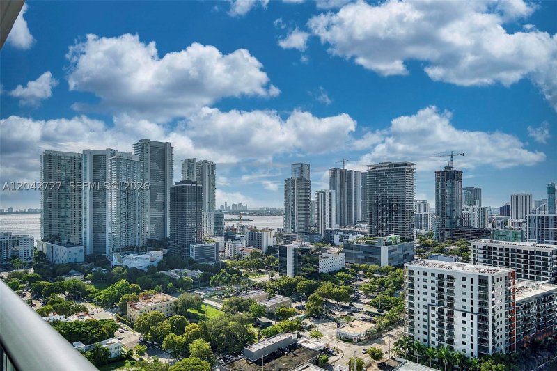 Apartment for rent at Hyde Midtown 2502