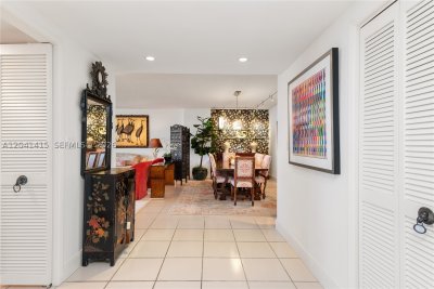 Comprar apartamento en Villa Regina 903