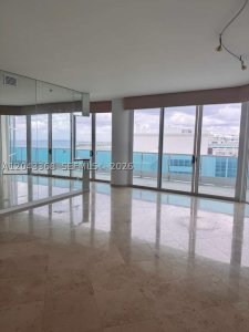 Comprar apartamento en Capobella 1602