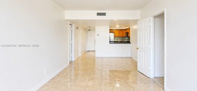 Comprar apartamento en Coronado I 2210