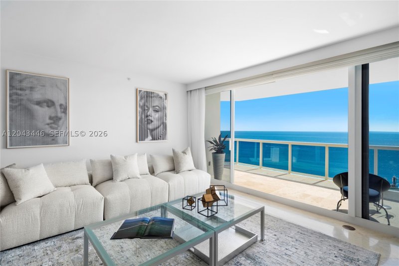Aluguel de apartamento no Blue Diamond Condo 2601/02