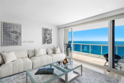 Aluguel de apartamento no Blue Diamond Condo 2601/02