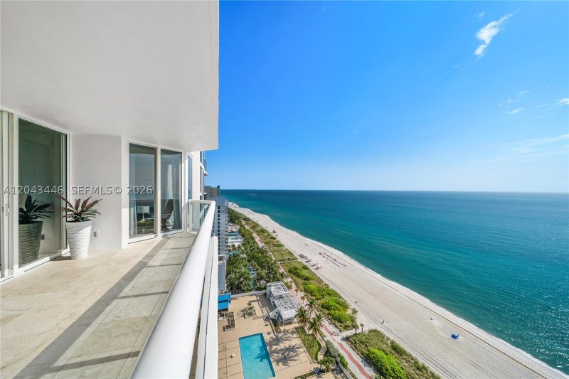 Aluguel de apartamento no Blue Diamond Condo 2601/02