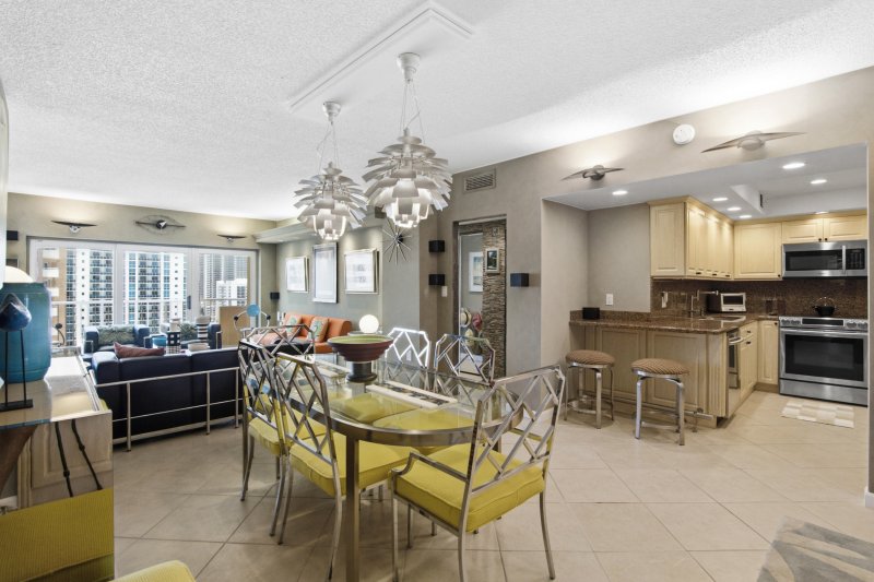Condo for sale at The Hemispheres 17d