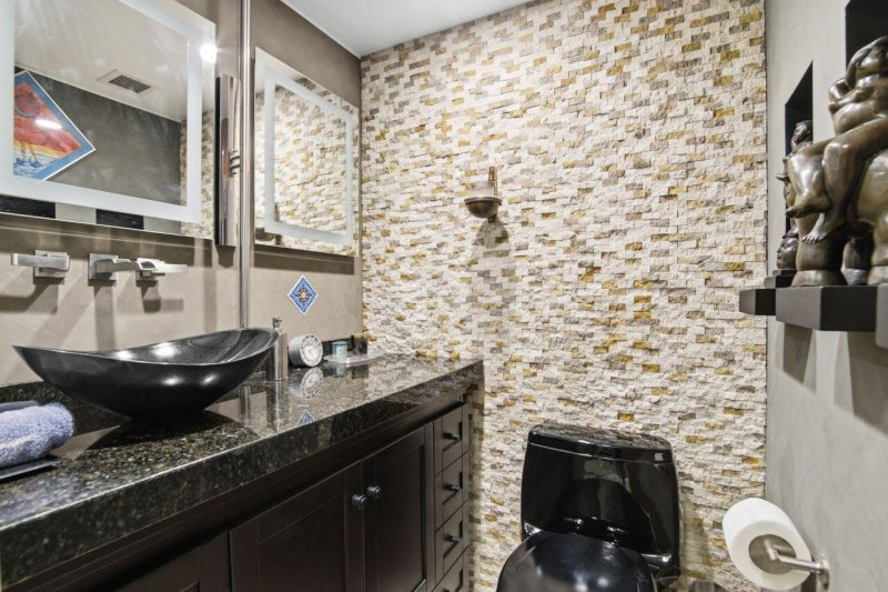 Condo for sale at The Hemispheres 17d