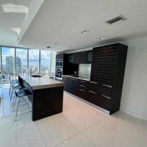 Aluguel de apartamento no Epic Miami 3102