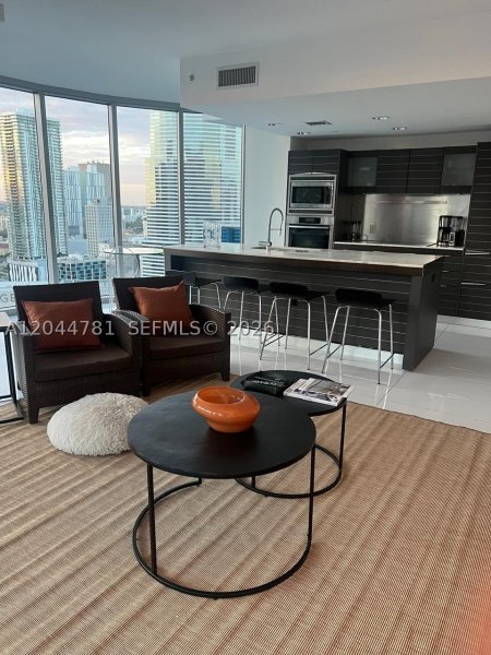 Apartment for rent at Epic Miami 3102