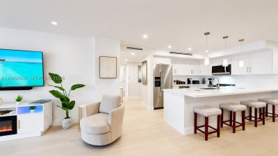 Comprar apartamento en Commodore Club East 213