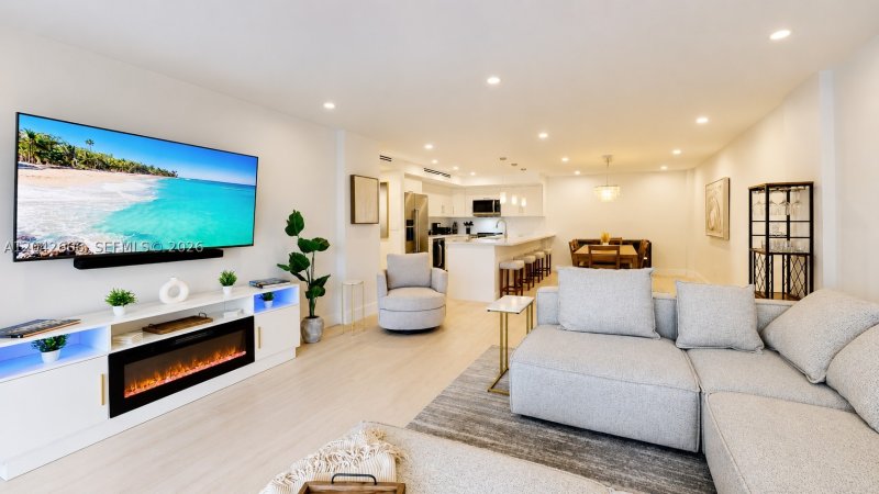 Condo for sale at Commodore Club East 213
