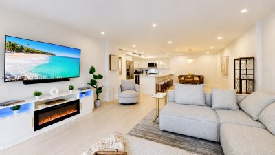 Commodore Club East Apt #213