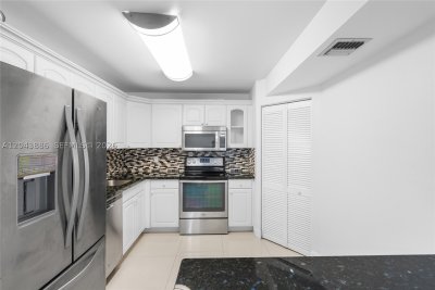 Comprar apartamento en Manatee 408