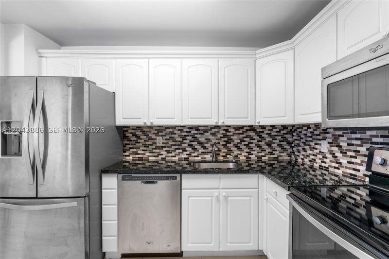 Comprar apartamento en Manatee 408