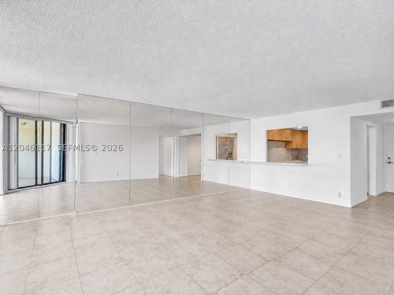 Condo for sale at Brickell Place B1203