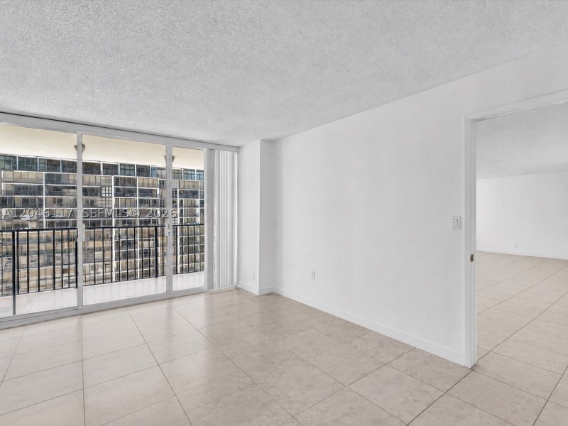 Condo for sale at Brickell Place B1203