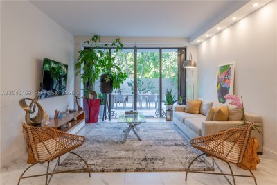 Key Colony III Emerald Bay Apt #122