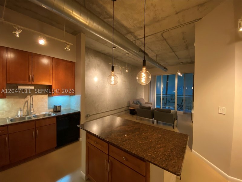 Alquiler de apartamento en Cite On The Bay 3203