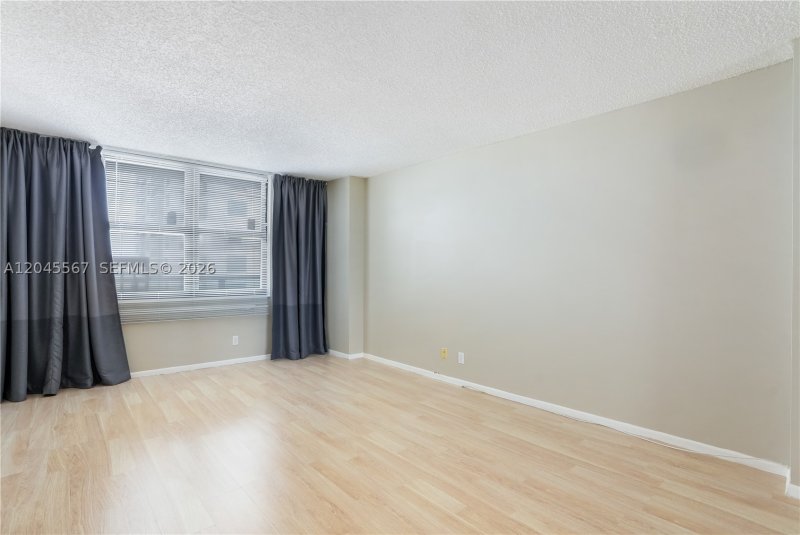 Condo for sale at Catania at Quadomain 1006