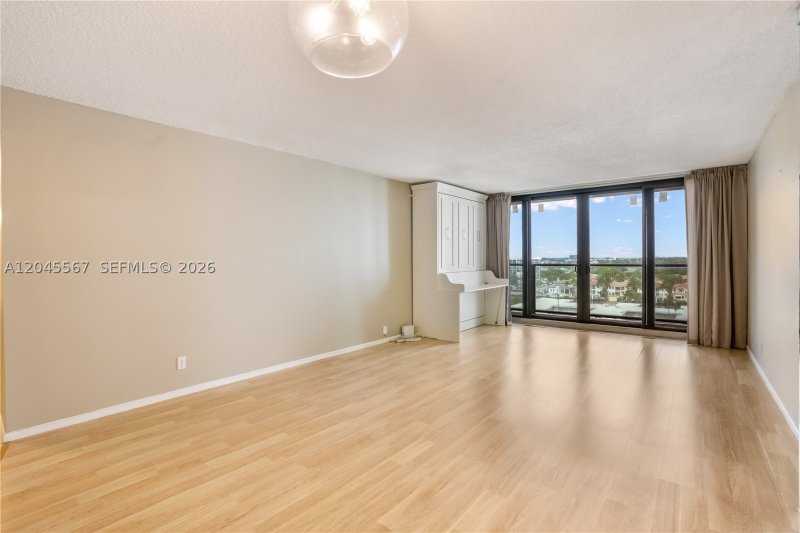 Condo for sale at Catania at Quadomain 1006