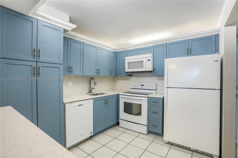 Condo for sale at Catania at Quadomain 1006