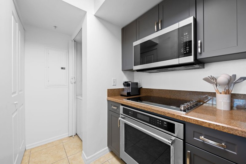 Condo for sale at Watergarden 1808