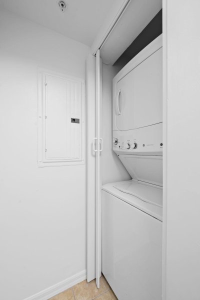 Condo for sale at Watergarden 1808