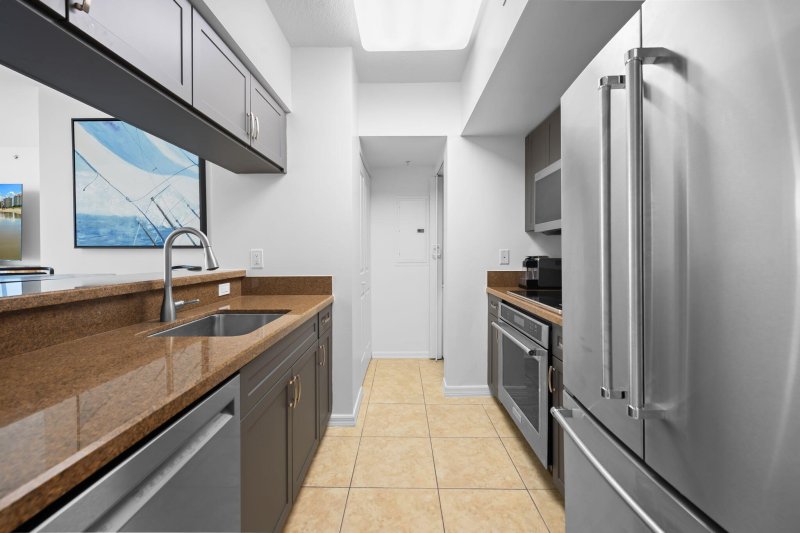Condo for sale at Watergarden 1808
