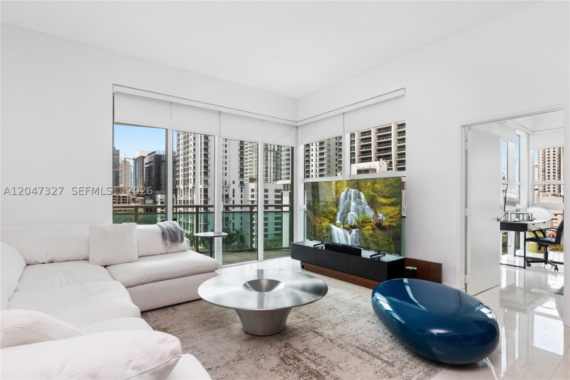 Condo for sale at The Plaza Tower II 1011
