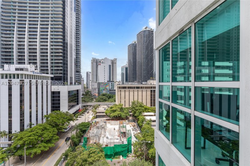Condo for sale at The Plaza Tower II 1011