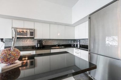 Comprar apartamento en Mint at Riverfront 5108