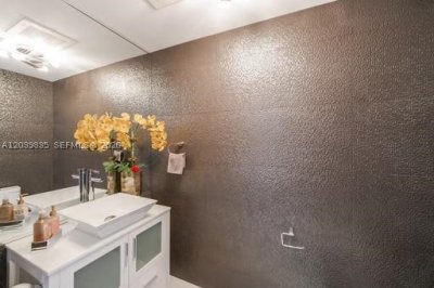 Comprar apartamento en Mint at Riverfront 5108