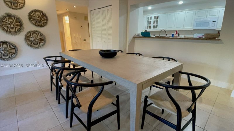 Apartment for rent at Key Colony III Emerald Bay 236
