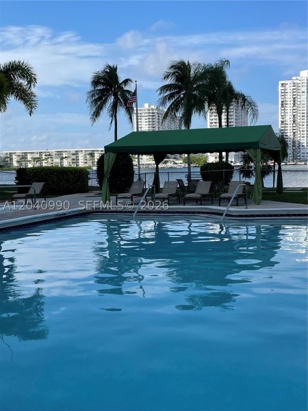 Apartment for rent at Biscayne Cove 305