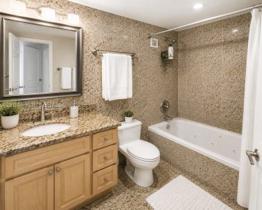 Comprar apartamento en Aventura Beach Club 441