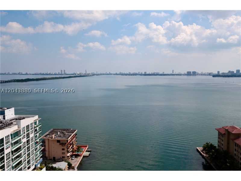 Apartment for rent at Icon Bay 2805