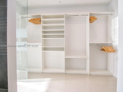 Comprar apartamento no Artecity 406