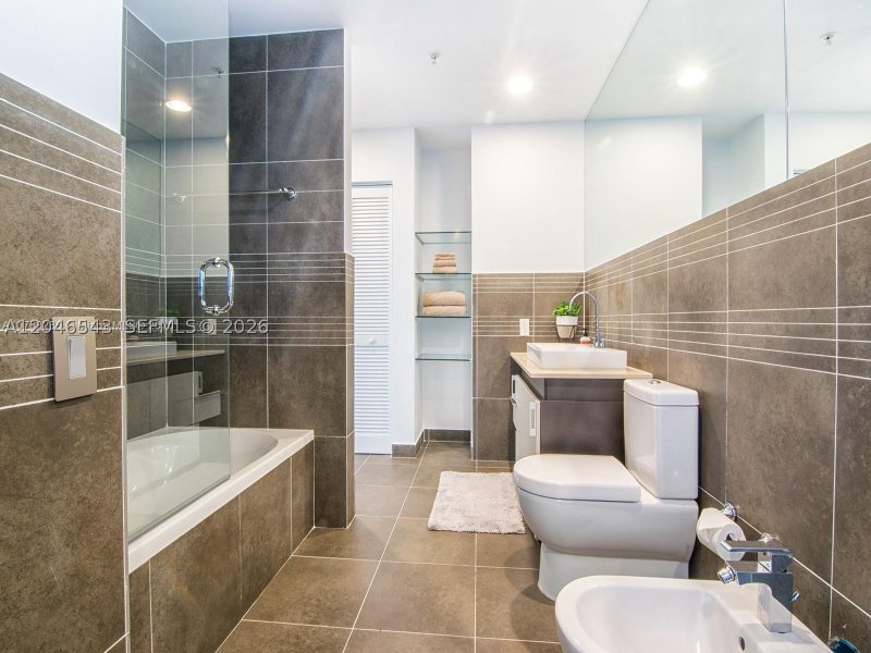 Comprar apartamento en Artecity 406