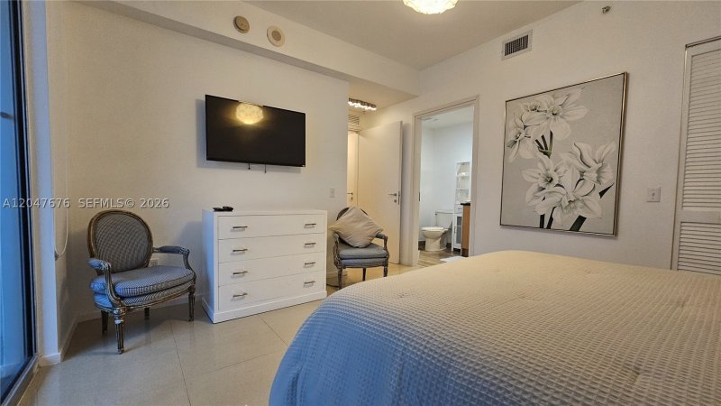 Alquiler de apartamento en Met 1 T-2905