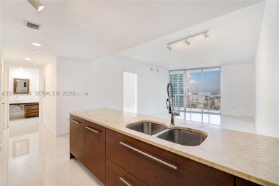 Icon Brickell Tower I Apt #3506
