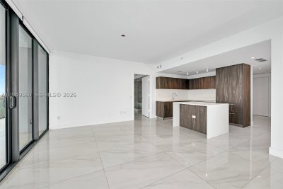 Comprar apartamento en One Paraiso 1806
