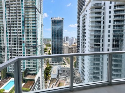 Aluguel de apartamento no Avenue on Brickell 1060 Tower 1505
