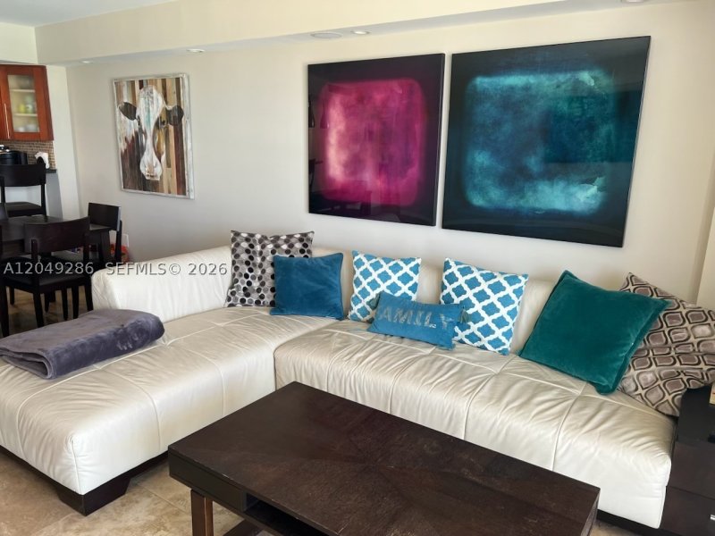 Apartment for rent at Arlen Beach 302
