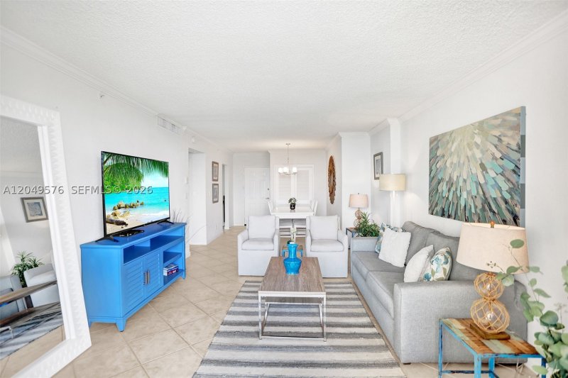 Apartment for rent at The Wave Condo 531 (availab