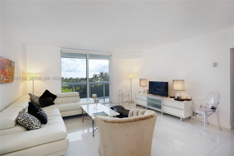 Apartment for rent at Harbour House 335