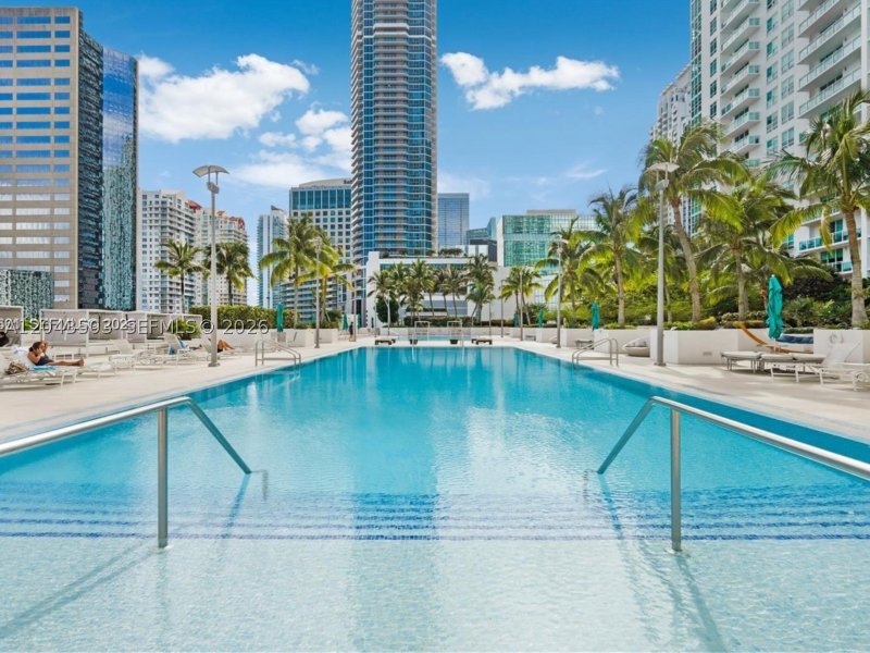 Apartment for rent at The Plaza Tower II 1206