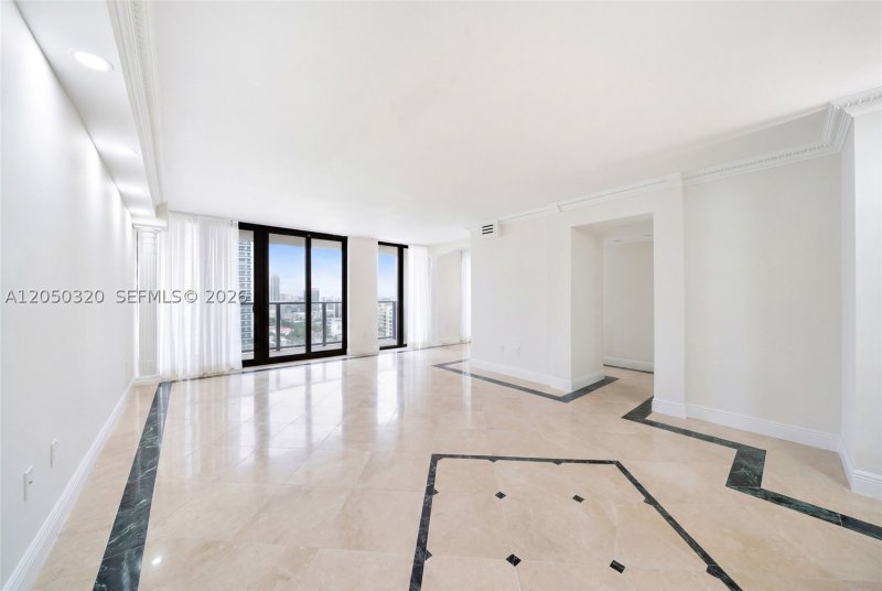 Apartment for rent at Catania at Quadomain 2507